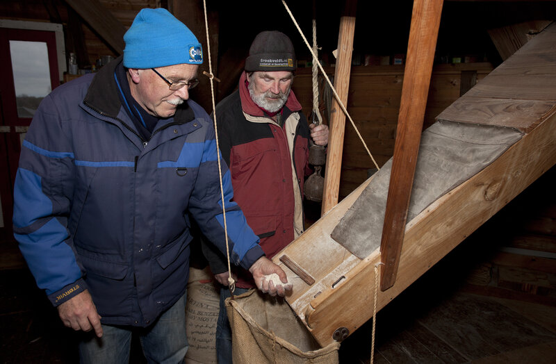 Vrijwilligers op de molen