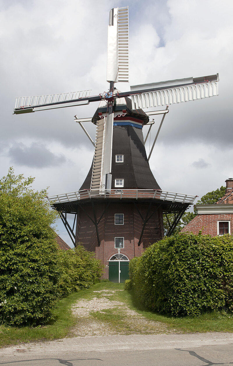 Koren- en pelmolen De Jonge Hendrik