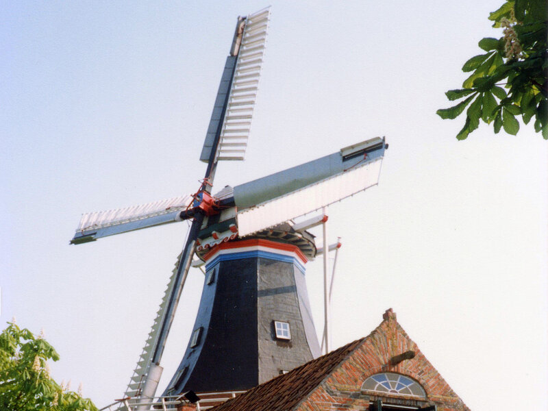 Koren- en pelmolen De Jonge Hendrik